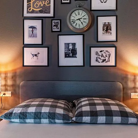 Holiday Home Okrug Gornji 73 With Outdoor Swimmingpool Трогир